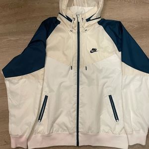 Nike windbreaker